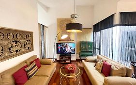 Atico En Plaza De La Constitucion 3 Bedrooms
